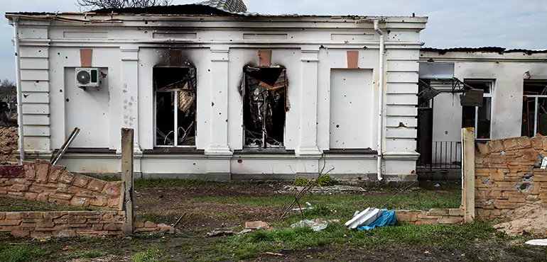 How We Determine a Fair Cash Value for Your Damaged or Distressed West Babylon Home