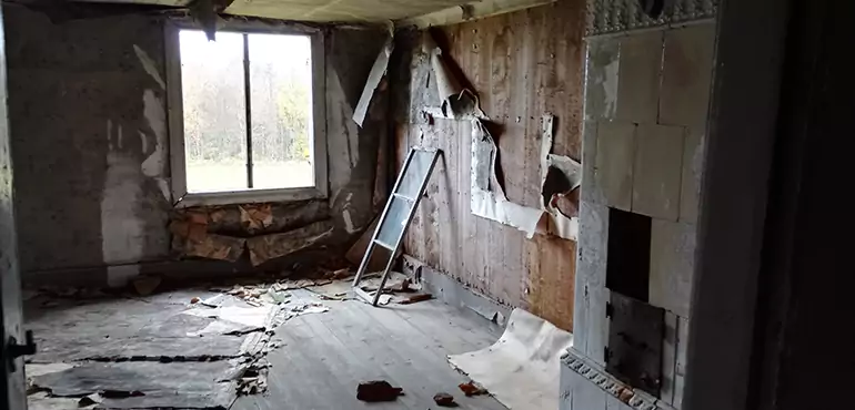 Why Selling a Distressed House Through Traditional Methods Fails in University at Buffalo