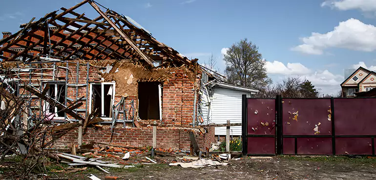 Types of Houses We Buy Without Repairs in University at Buffalo, NY